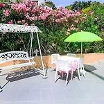 5 Pieces Avec Piscine Privee Pres De La Au Lavandou - Fr-1-251-852