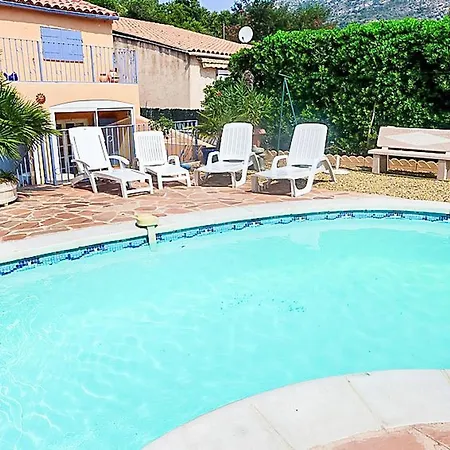 Дом отдыха 5 Pieces Avec Piscine Privee Pres De La Au Lavandou - Fr-1-251-852