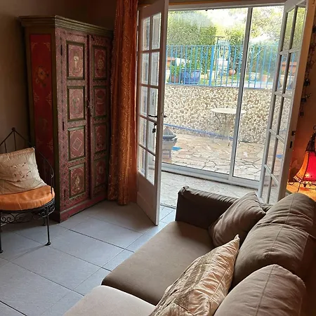 5 Pieces Avec Piscine Privee Pres De La Au Lavandou - Fr-1-251-852 Дом отдыха Ле-Лаванду