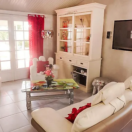 5 Pieces Avec Piscine Privee Pres De La Au Lavandou - Fr-1-251-852 *